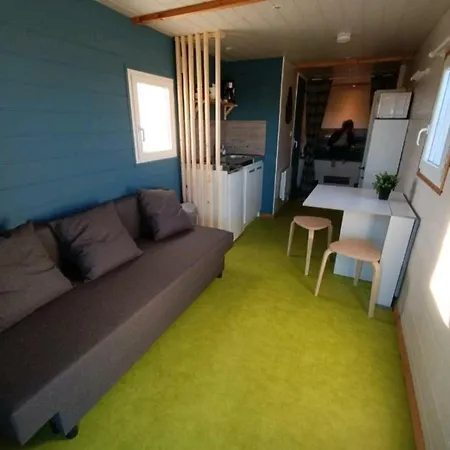 Camping Insolite Au Coeur De L'auvergne Rochefort-Montagne